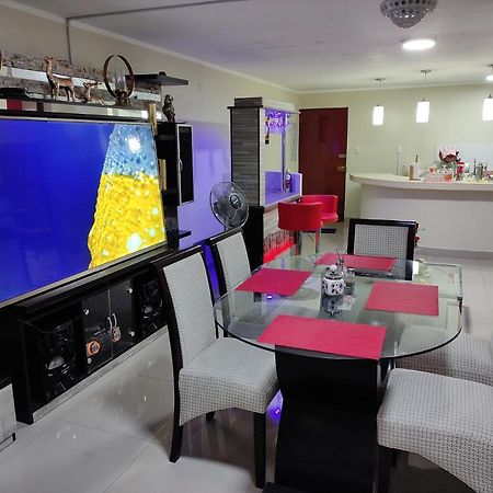 Maxy'S Inn Hotel & Suite Лима Екстериор снимка