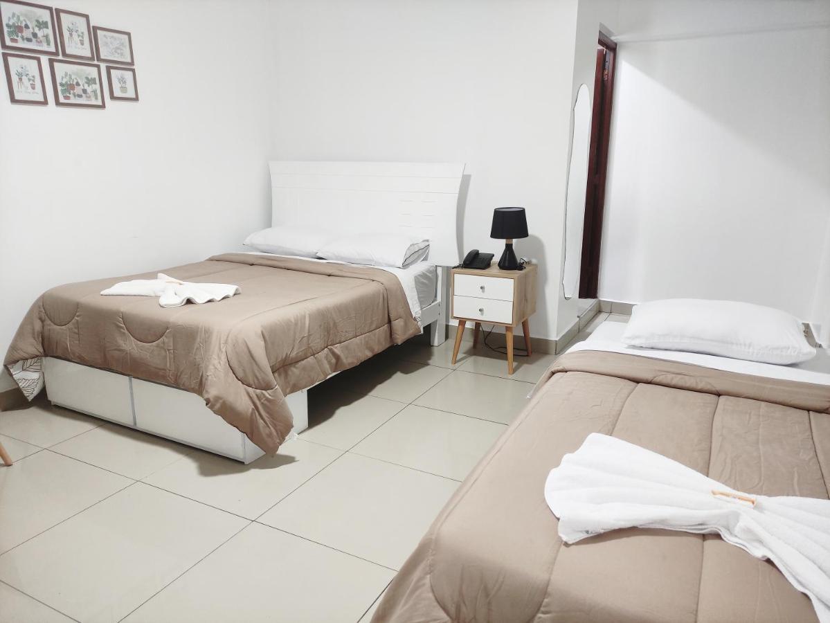 Maxy'S Inn Hotel & Suite Лима Екстериор снимка
