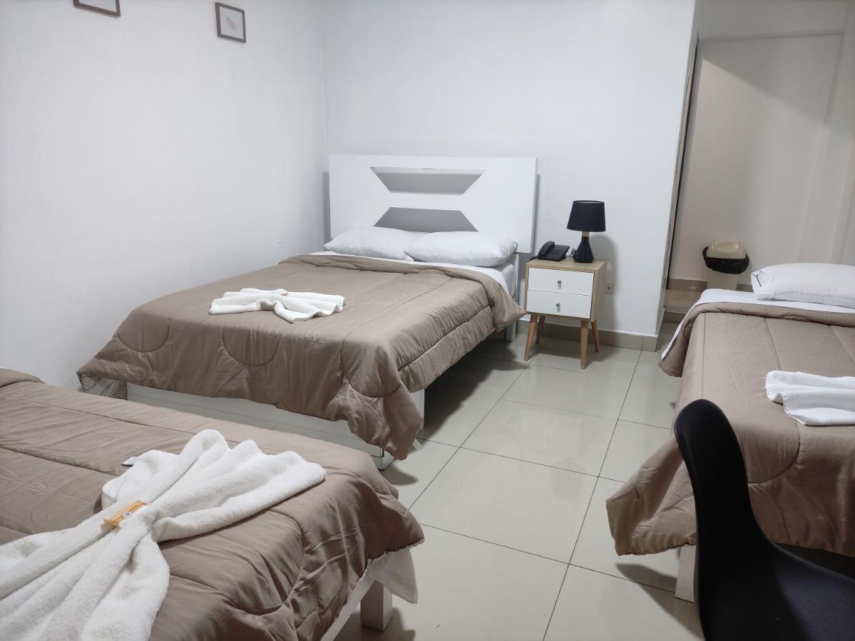 Maxy'S Inn Hotel & Suite Лима Екстериор снимка