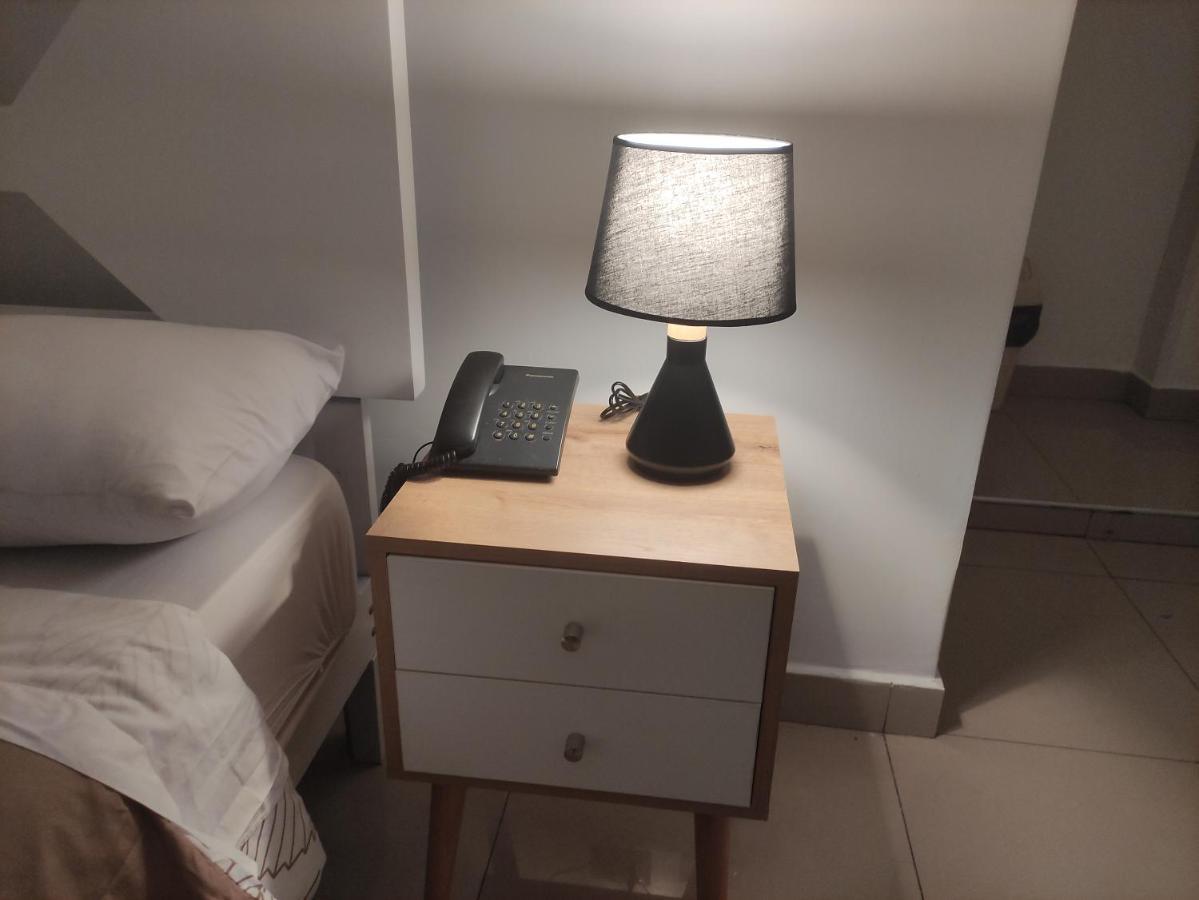 Maxy'S Inn Hotel & Suite Лима Екстериор снимка