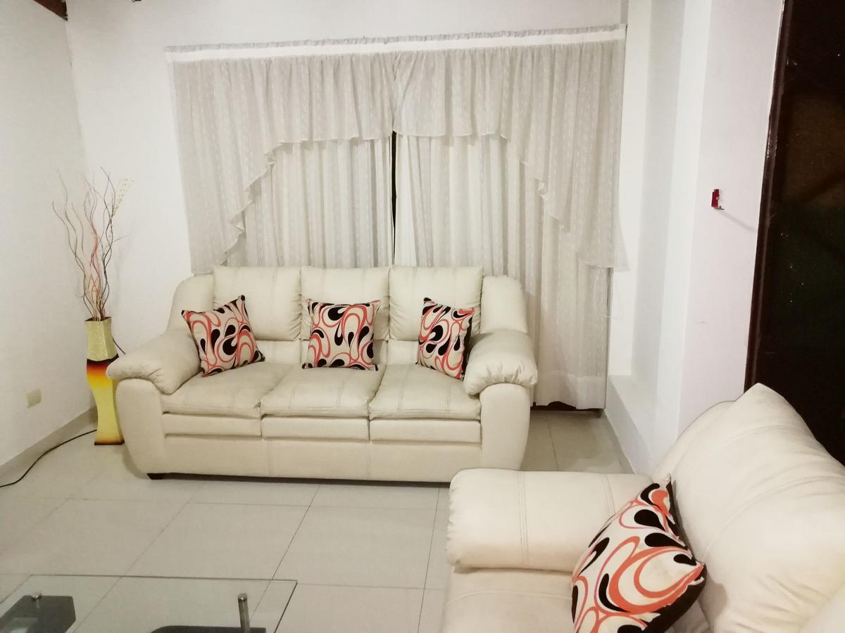 Maxy'S Inn Hotel & Suite Лима Екстериор снимка